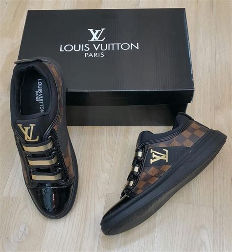 zapatillas hombre louis vuitton|zapatos louis vuitton para hombre.